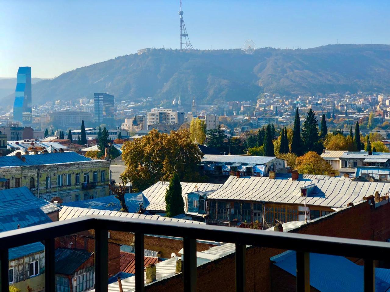 טביליסי Tbili Hotel מראה חיצוני תמונה