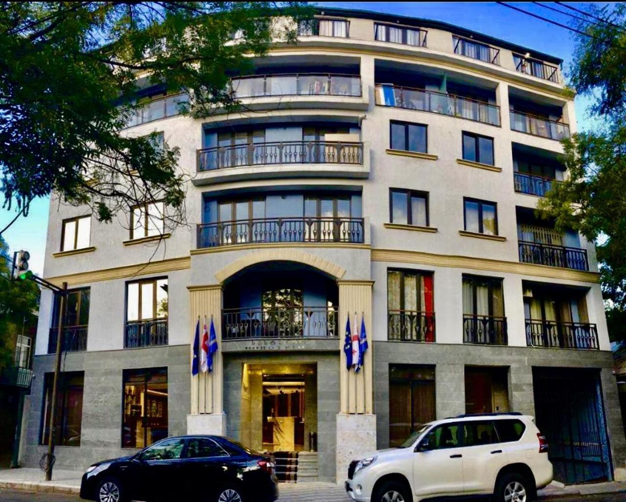 טביליסי Tbili Hotel מראה חיצוני תמונה